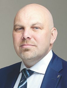 Геннадий Сандырев